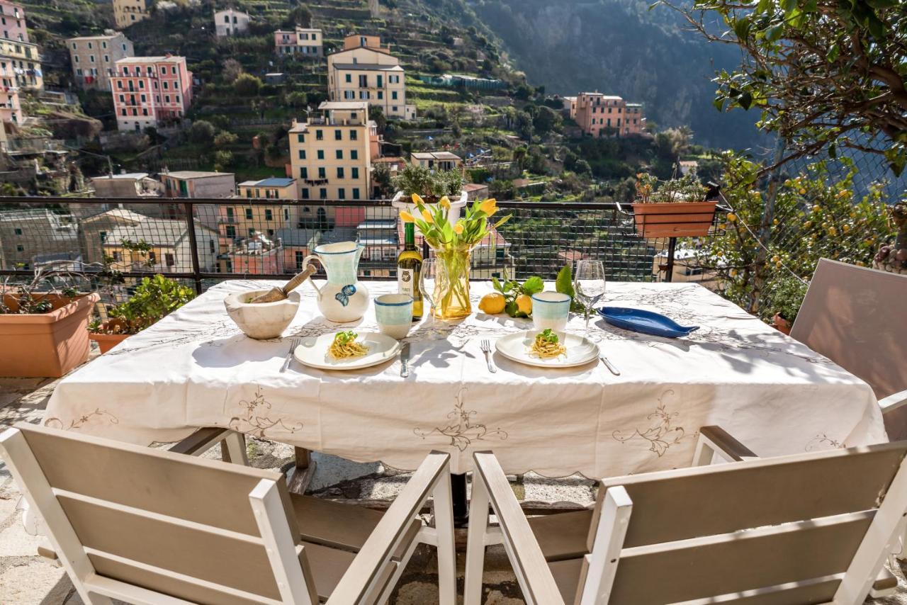 Апартаменты Villino Caterina House: Big Terrace Seaview Риомаджиоре Экстерьер фото